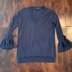 J. Crew Navy v-neck top, size XXS, bell sleeves with tie detail